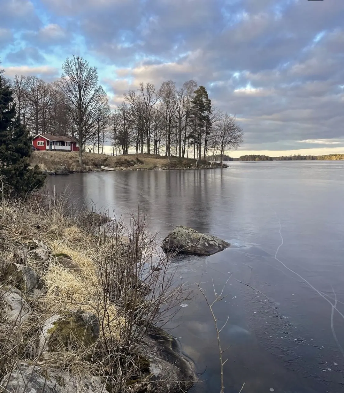 Sjölyckan i vinterskrud - Joarsbo Gård